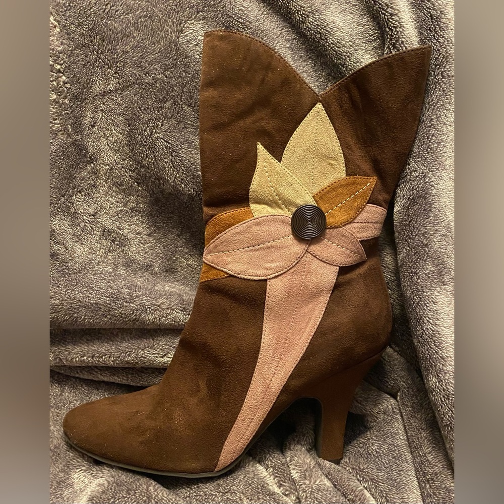 Predictions Size 9 Brown boot